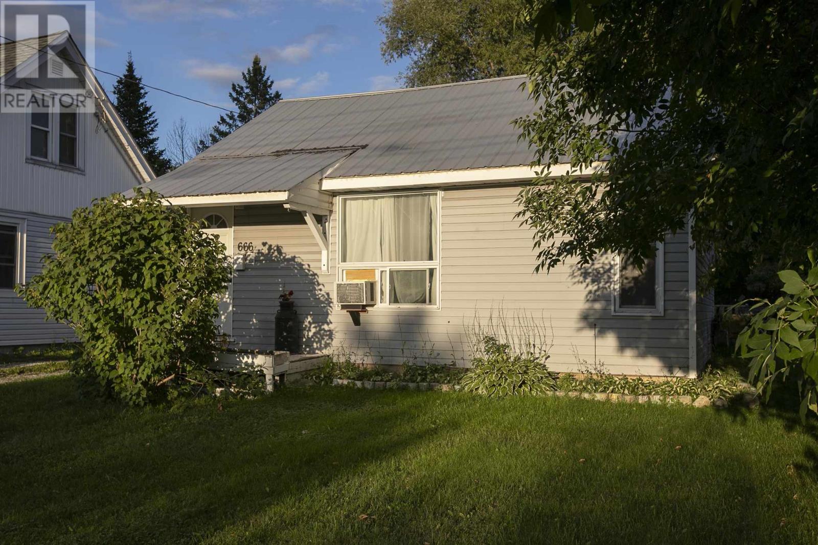 Property for sale at 666 Shafer AVE