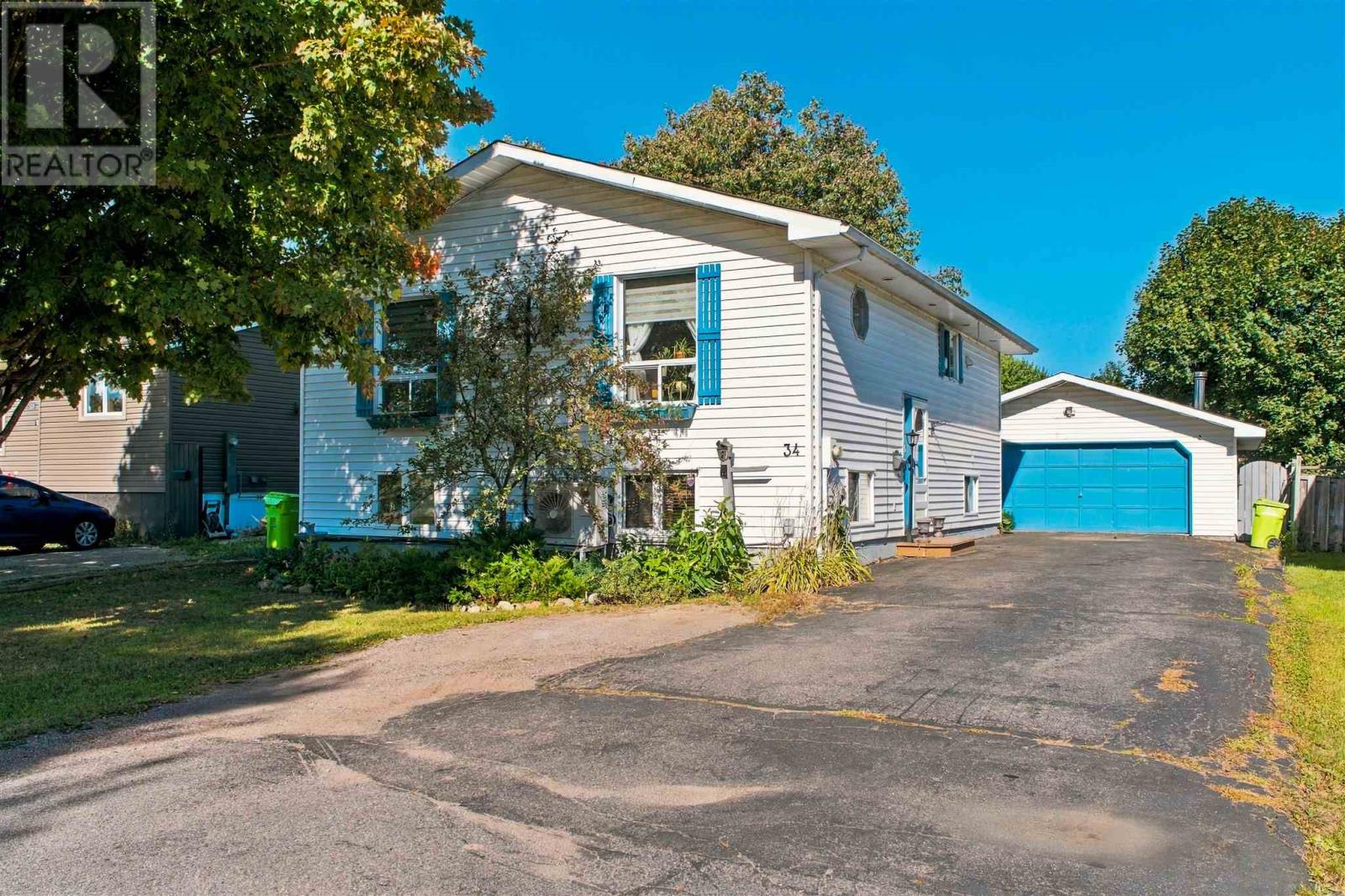 34 Sutton PL - 1