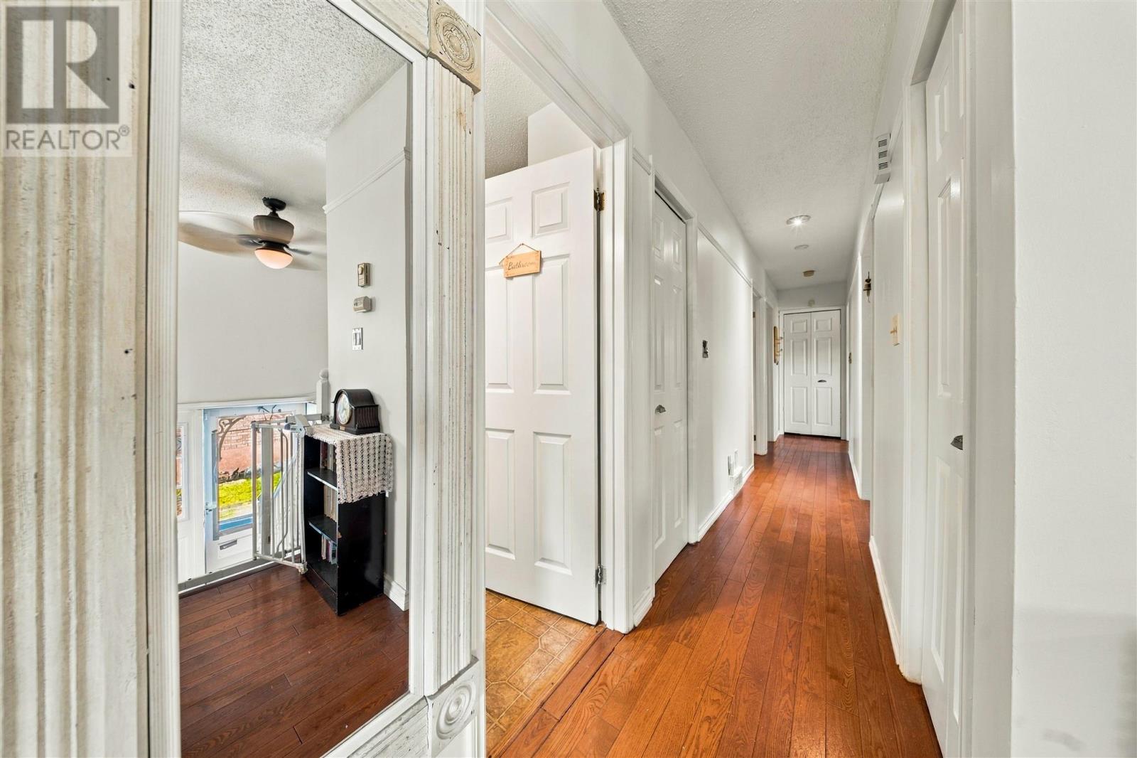 34 Sutton PL - Image 11