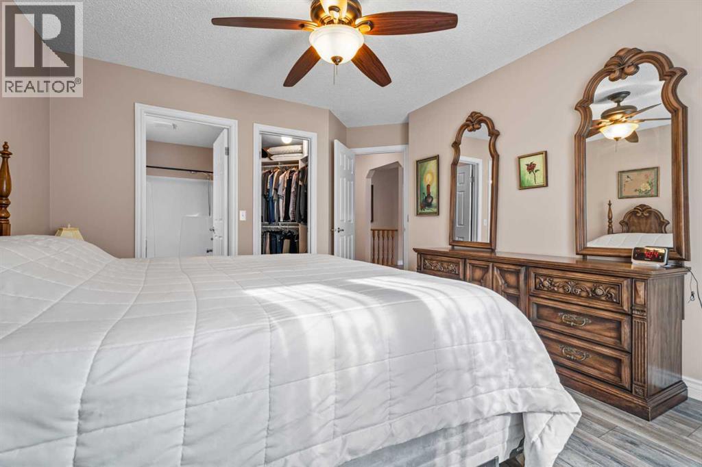 319 De Foras Close NW - photo 12