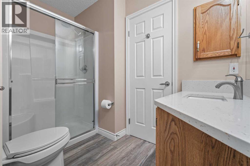 319 De Foras Close NW - photo 16