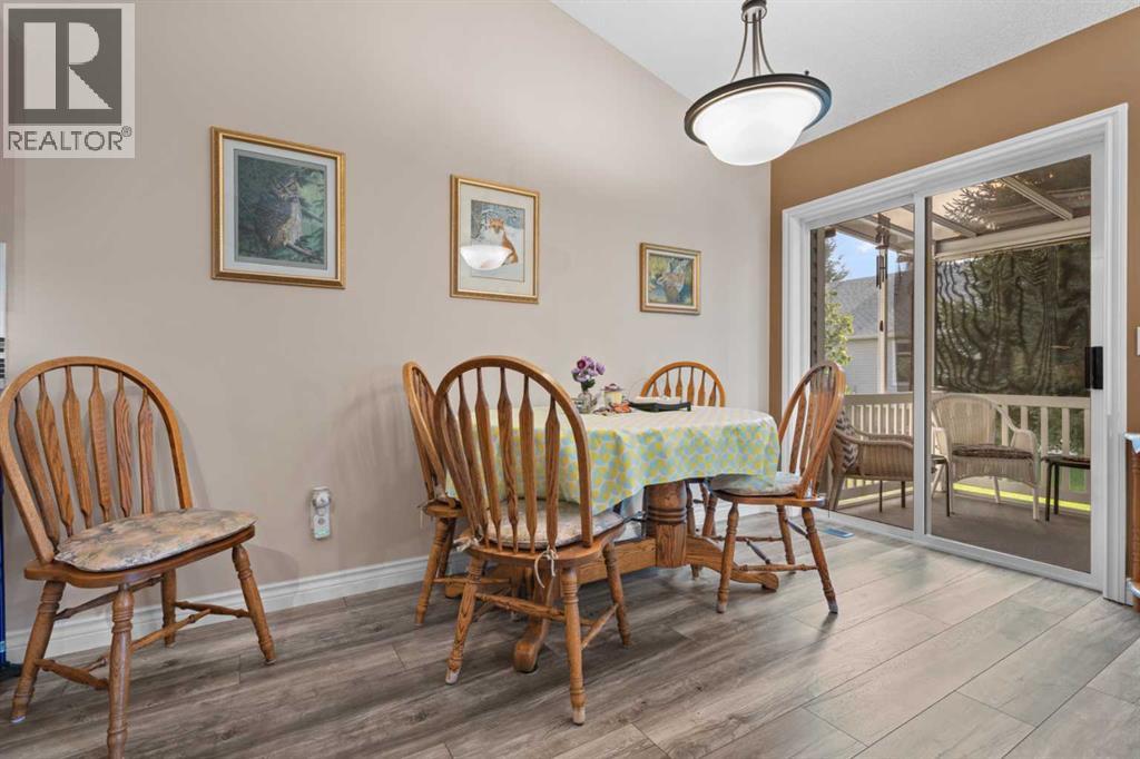 319 De Foras Close NW - photo 21