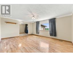 Bedroom 2 - 863 Wedgewood Court, Peterborough, ON K9J7T8 Photo 6