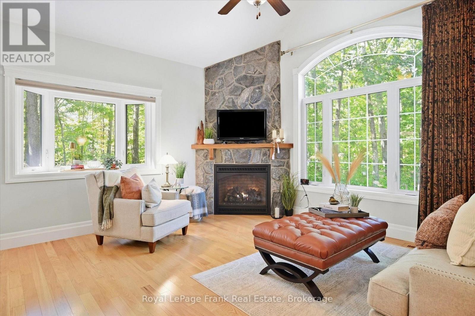 101 MITCHELL CRESCENT - 7