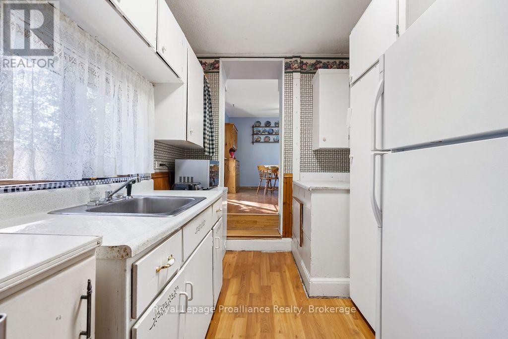 151 STANLEY STREET - 13