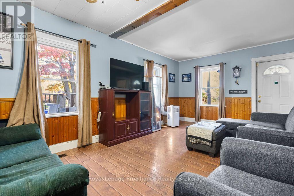 151 STANLEY STREET - 3