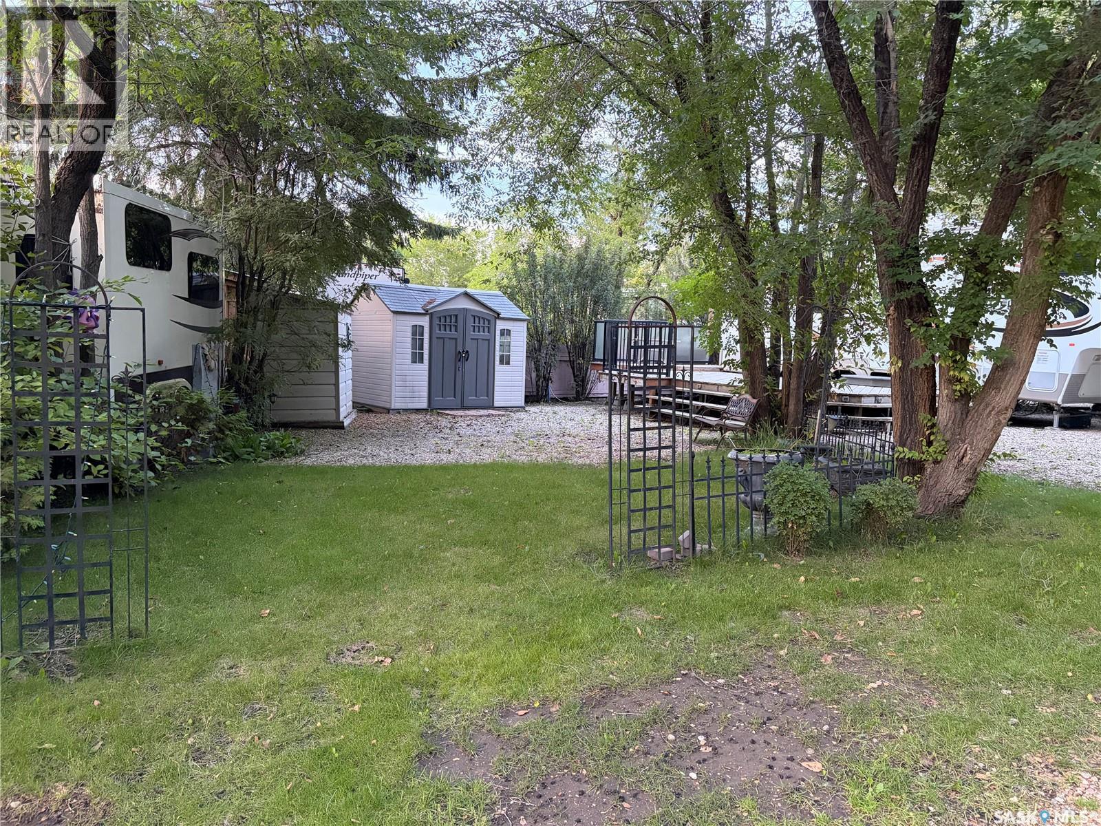 Poplar Beach RV Resort, Wakaw Lake — photo 2
