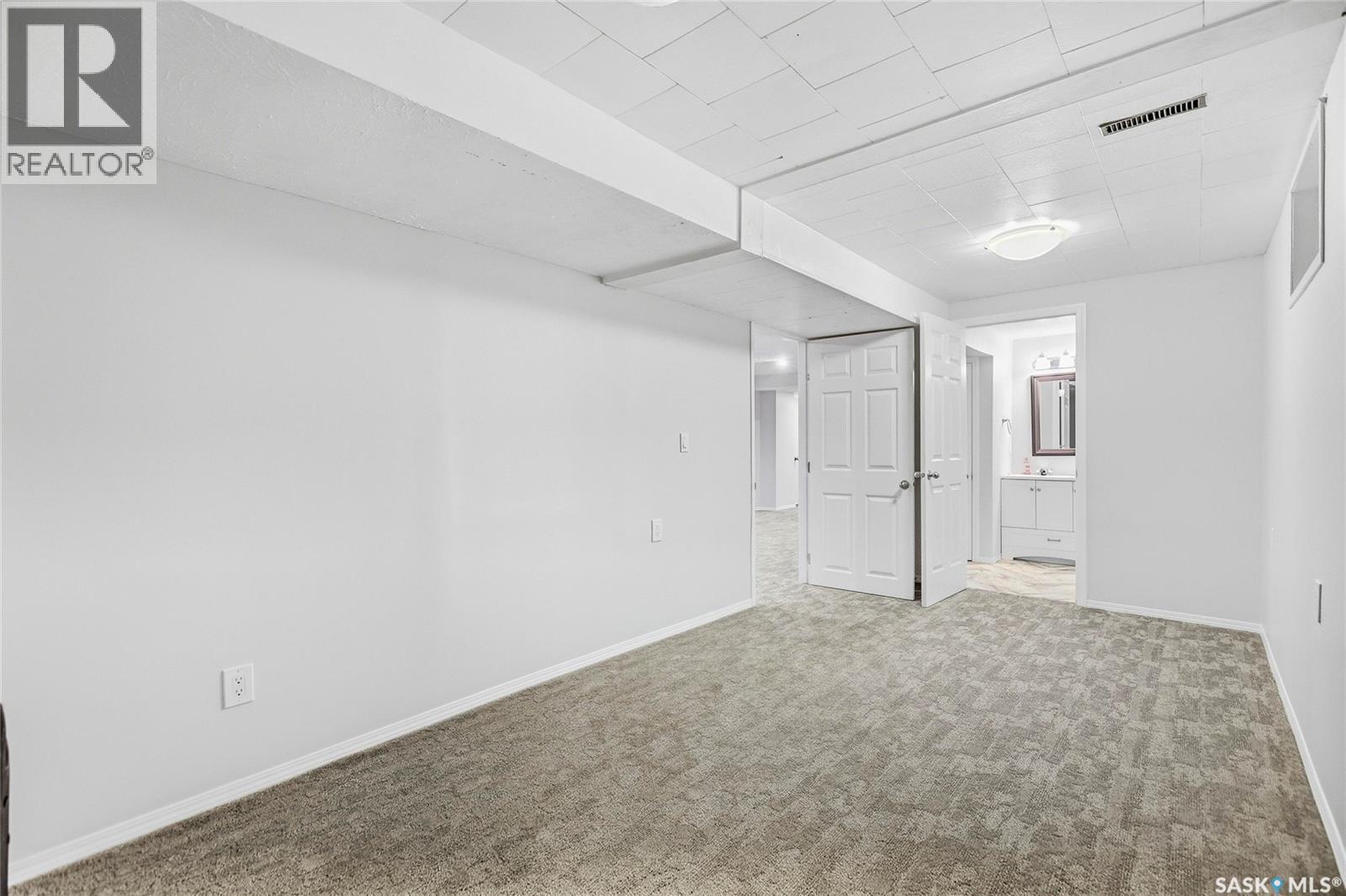 135 Broadway AVENUE, Regina — photo 22