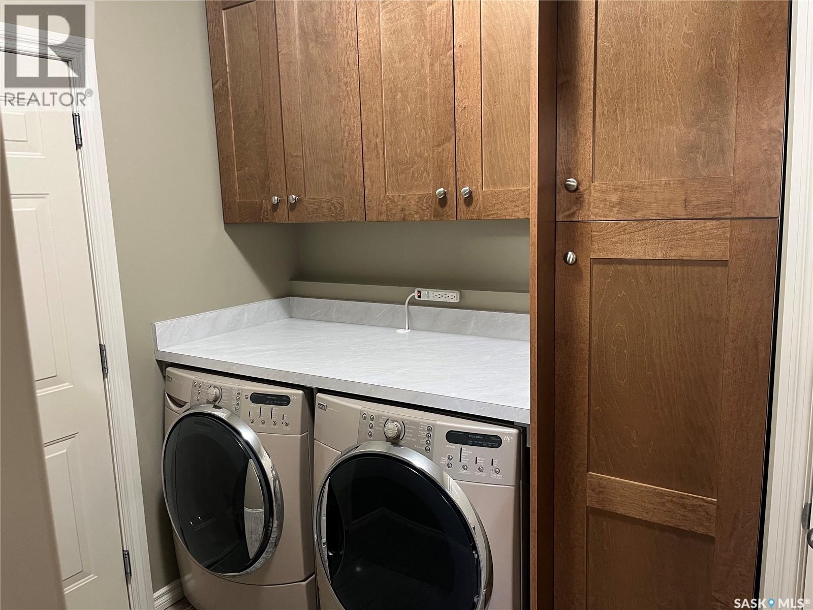 1914 LAURIER CRESCENT E, Regina — photo 15