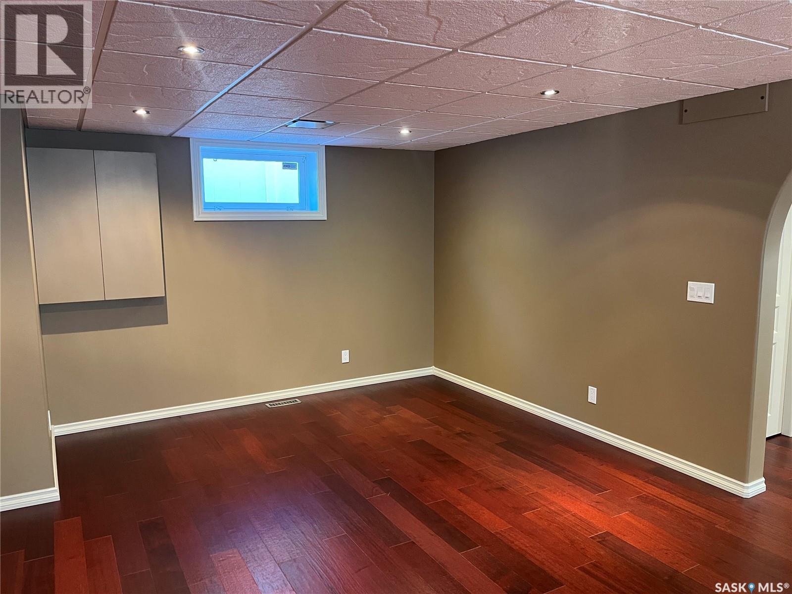 1914 LAURIER CRESCENT E, Regina — photo 35