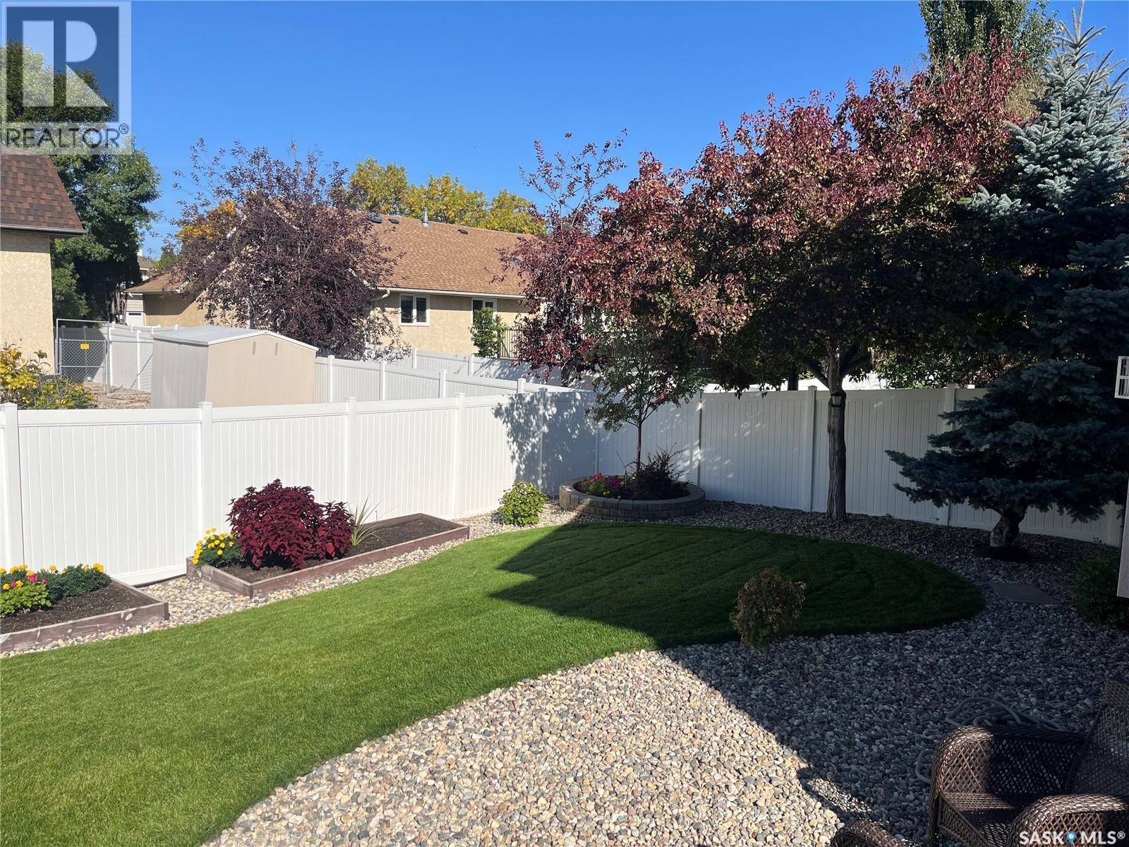 1914 LAURIER CRESCENT E, Regina — photo 8