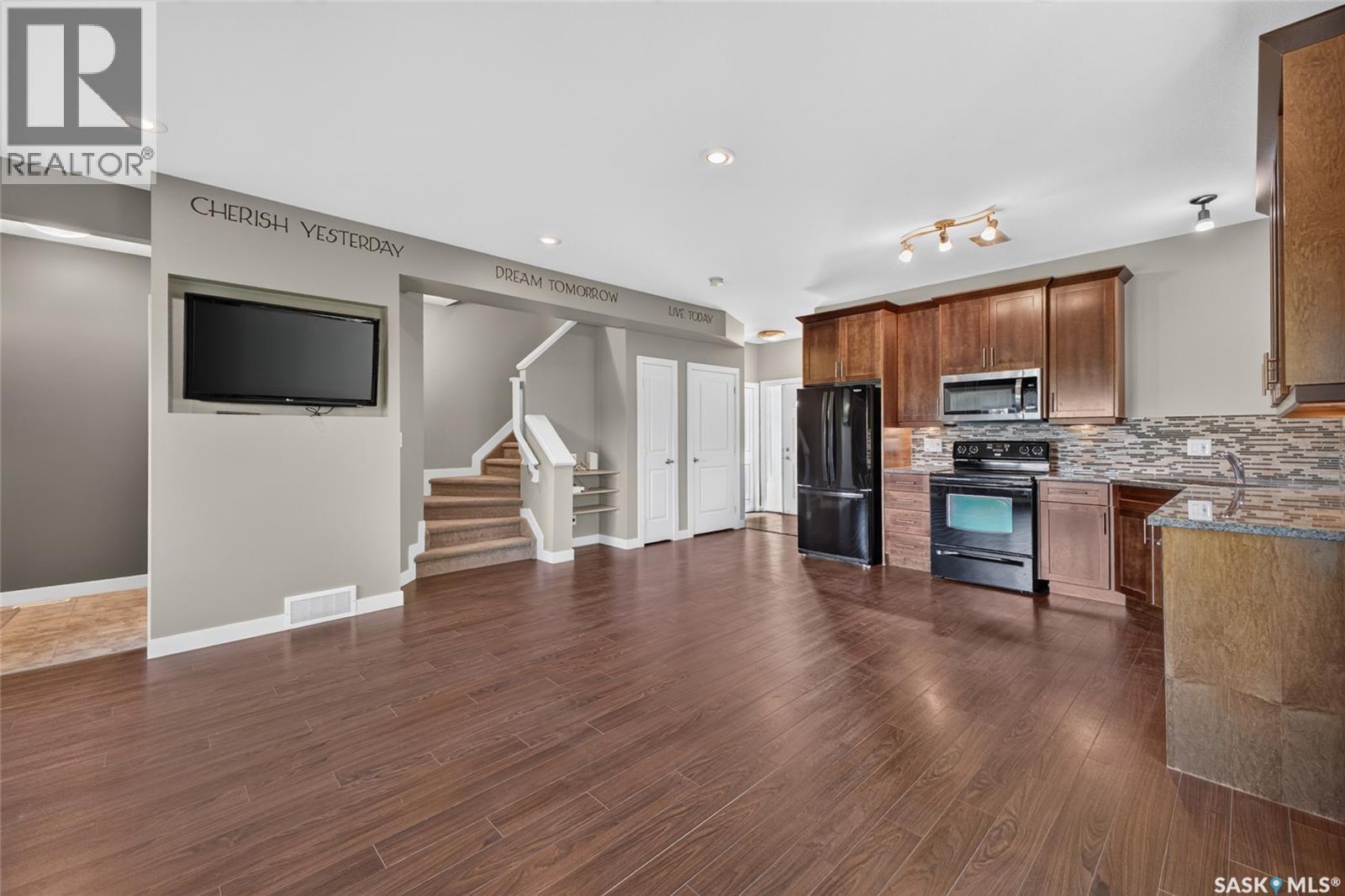 16 215 Hampton GREEN, Saskatoon — photo 20