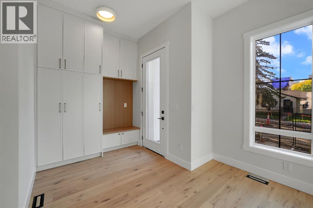 1632 21 Avenue NW - Image 21