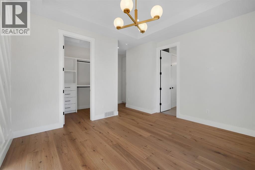 1632 21 Avenue NW - 39