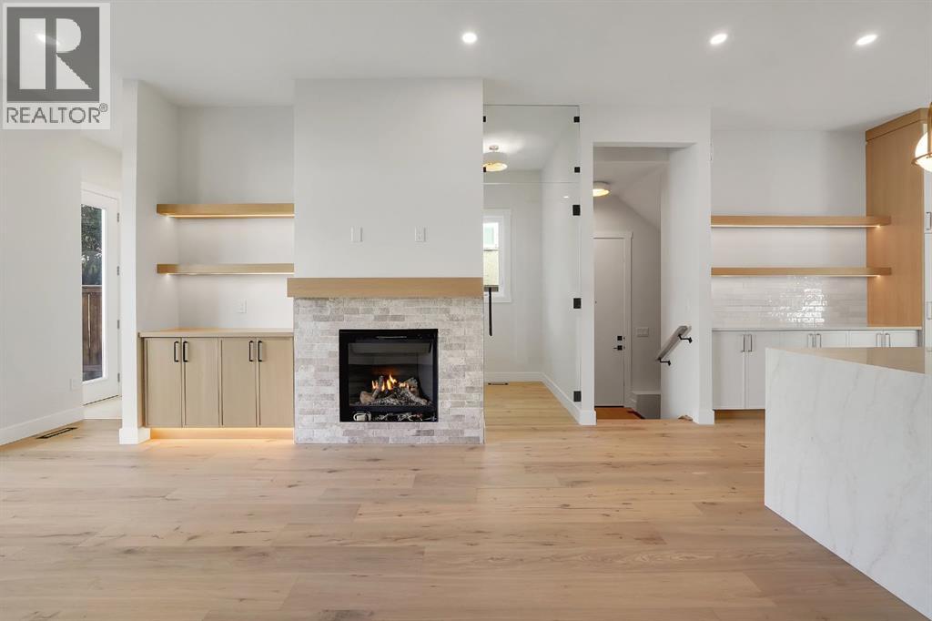 1632 21 Avenue NW - 26