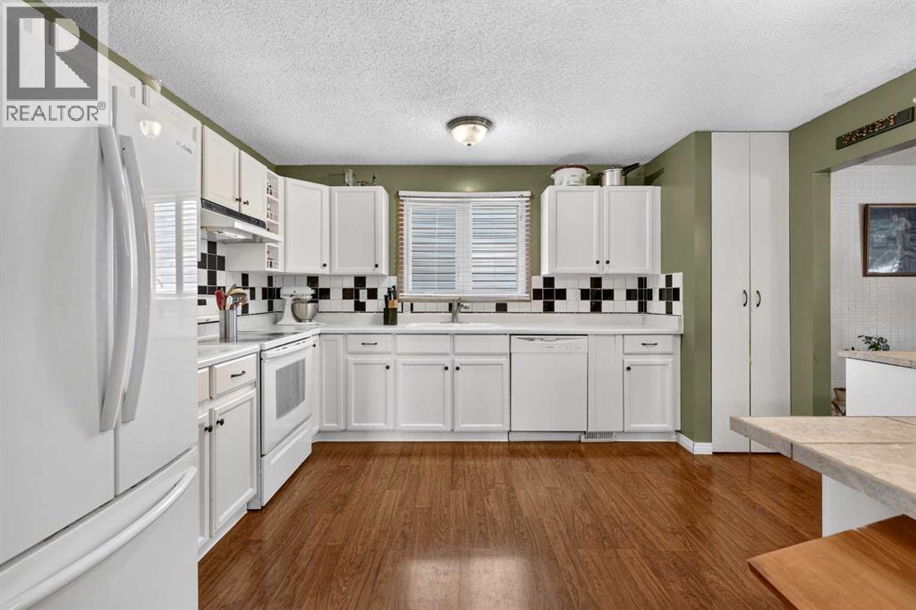 12 Brentwood Drive E - photo 16