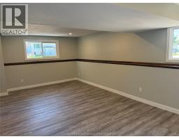 100 Duke Street, Wallaceburg, ON N8A1E3 Photo 22