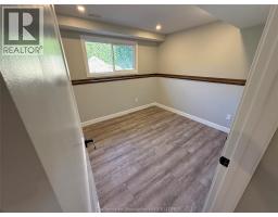 100 Duke Street, Wallaceburg, ON N8A1E3 Photo 25