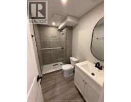 100 Duke Street, Wallaceburg, ON N8A1E3 Photo 27