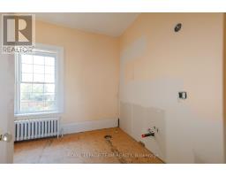201 Clothier West Street, North Grenville, ON K0G1J0 Photo 31