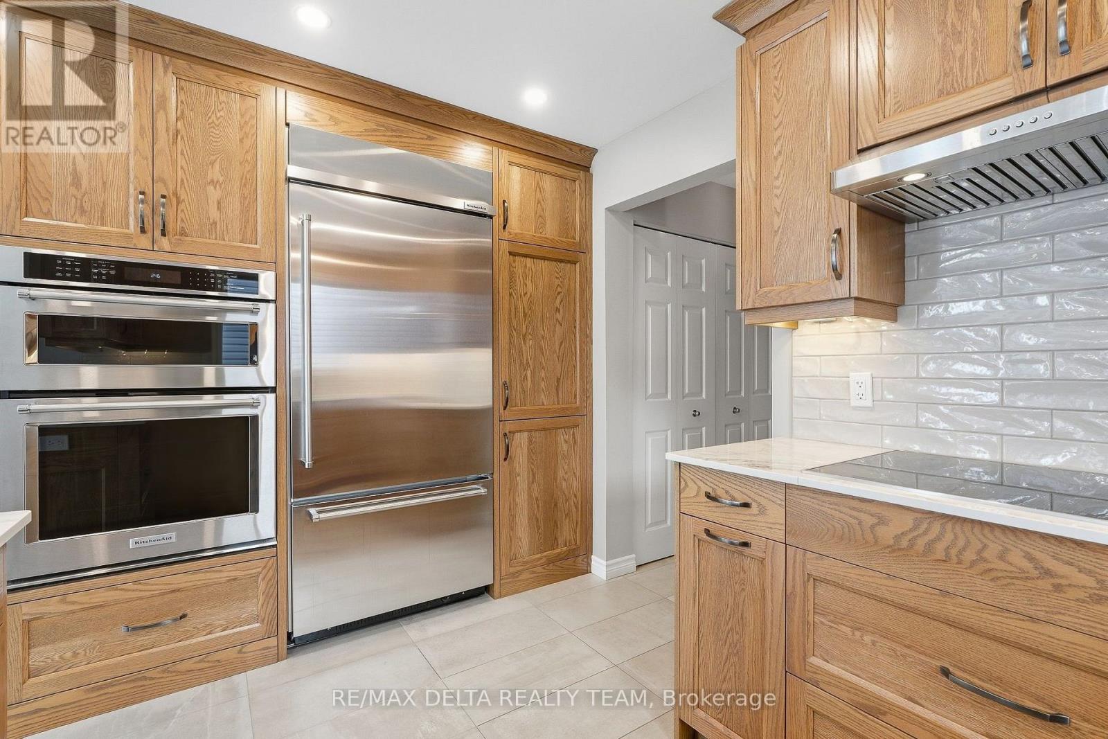 7004 NOTRE DAME STREET - Image 20