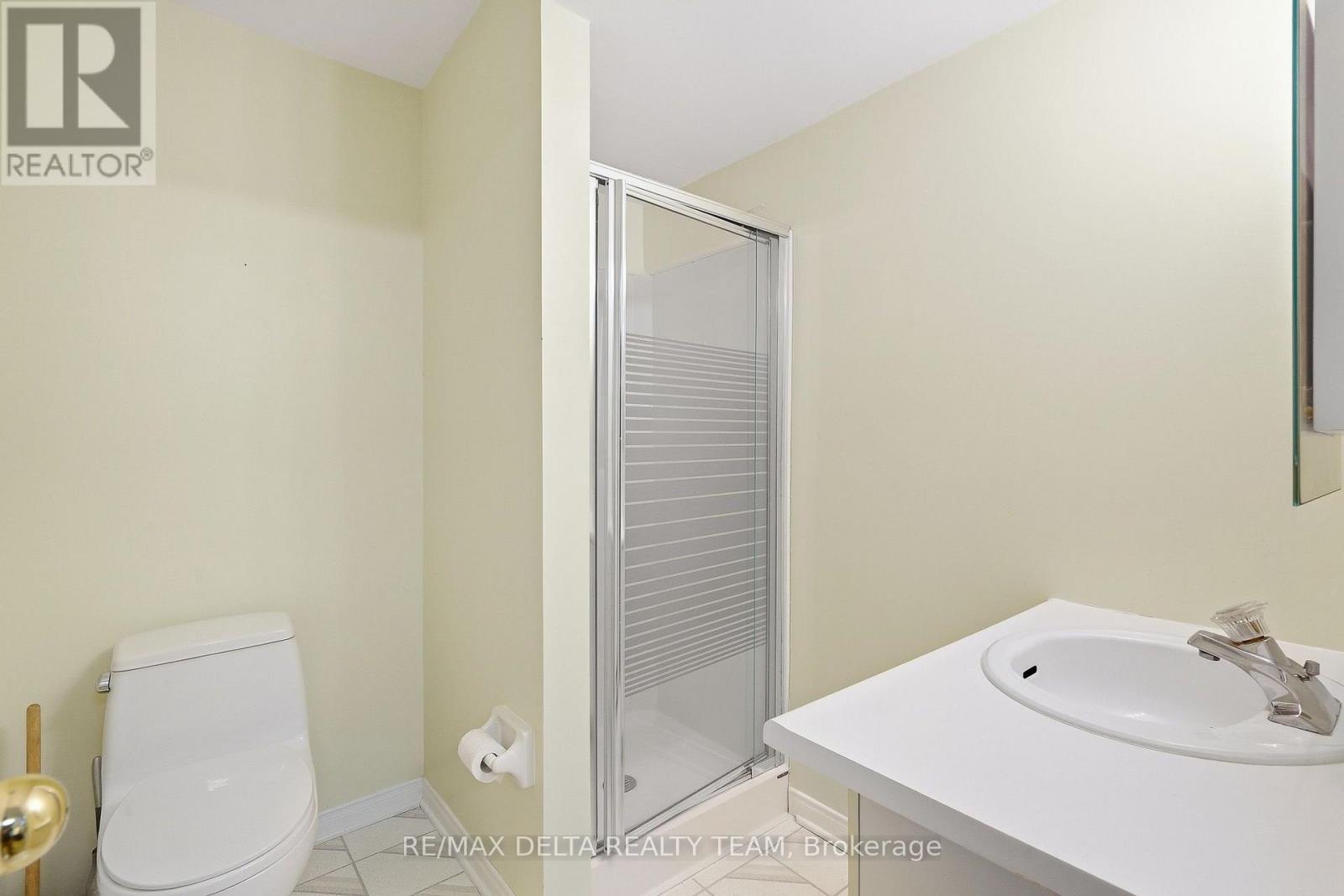 7004 NOTRE DAME STREET - Image 38