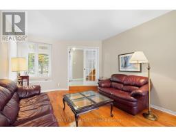 Foyer - 7004 Notre Dame Street, Ottawa, ON K1C1H7 Photo 8