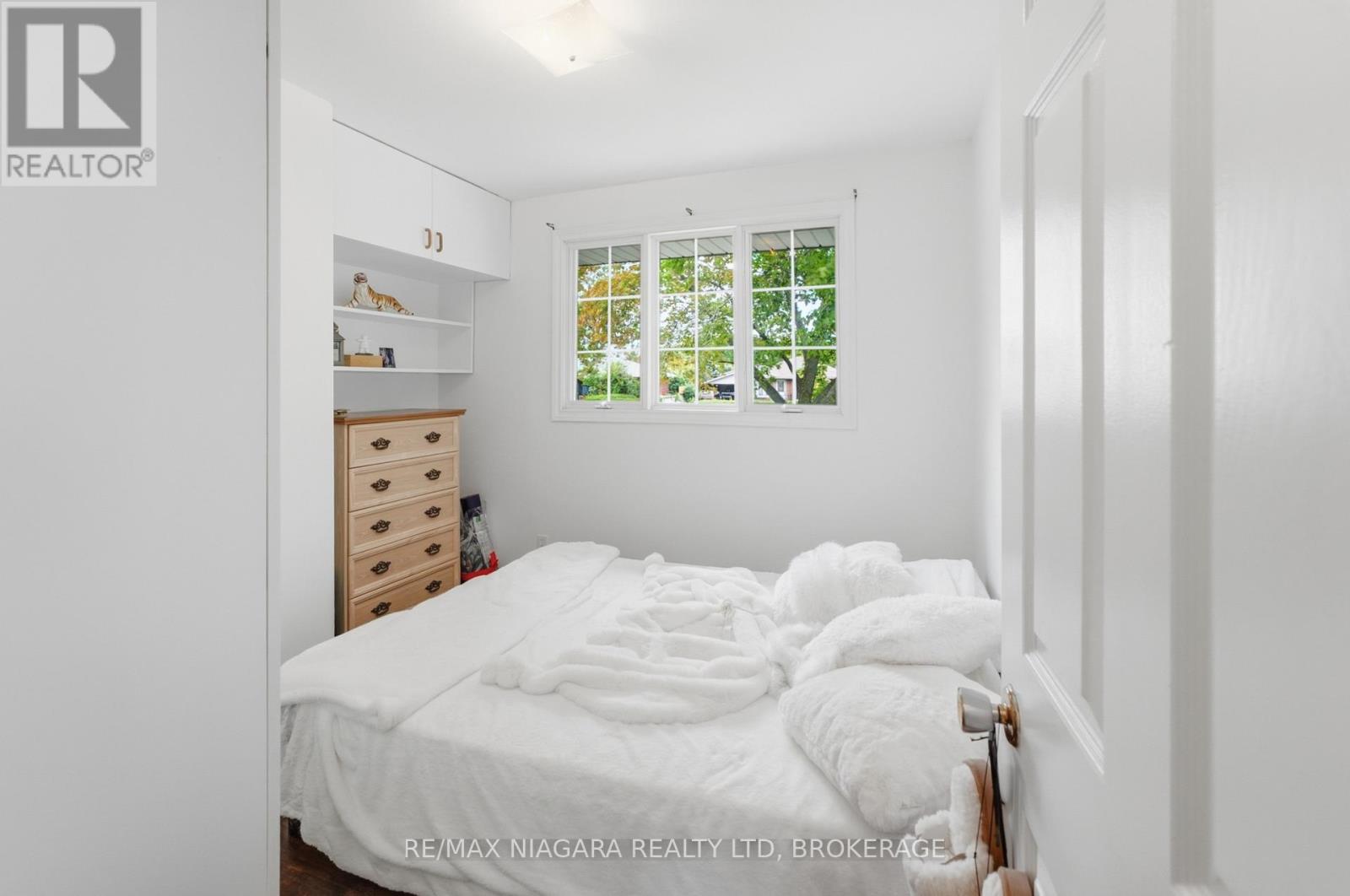 20 ARTHUR STREET - 14