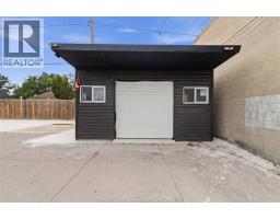 3453 Walker Road, Windsor, ON N8W3S2 Photo 17