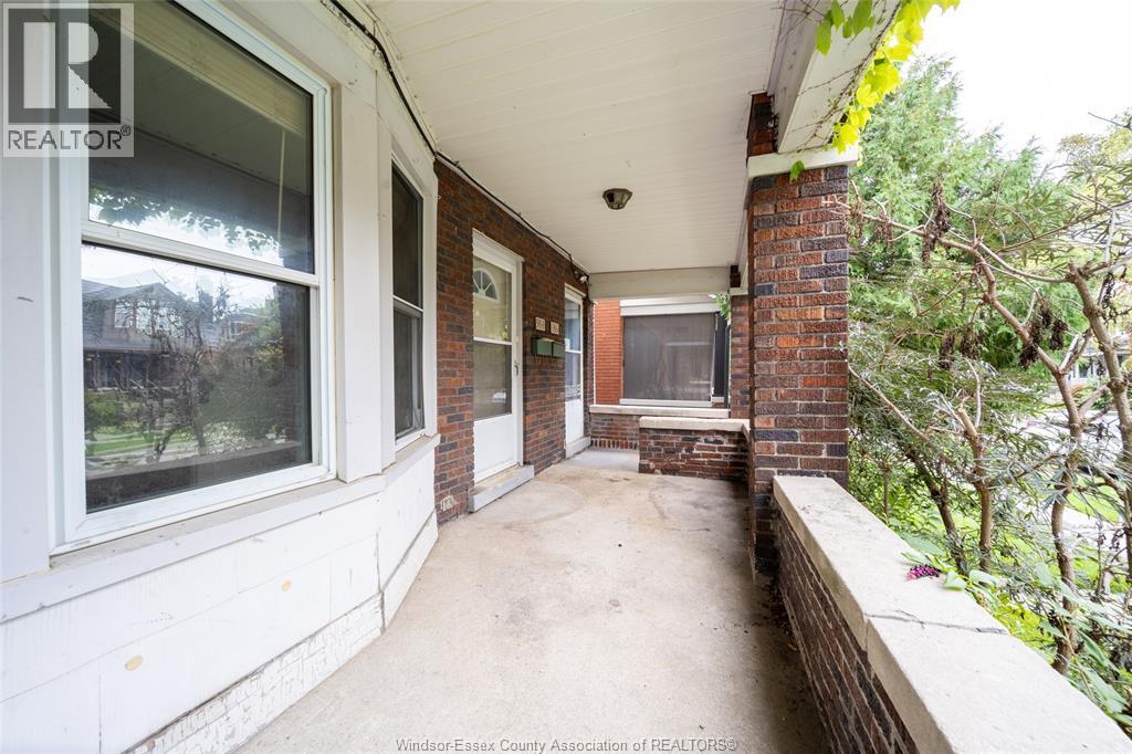 986 WINDERMERE, Windsor — photo 4