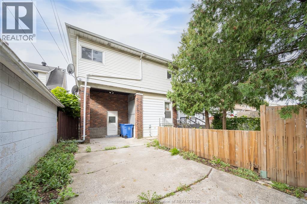986 WINDERMERE, Windsor — photo 7