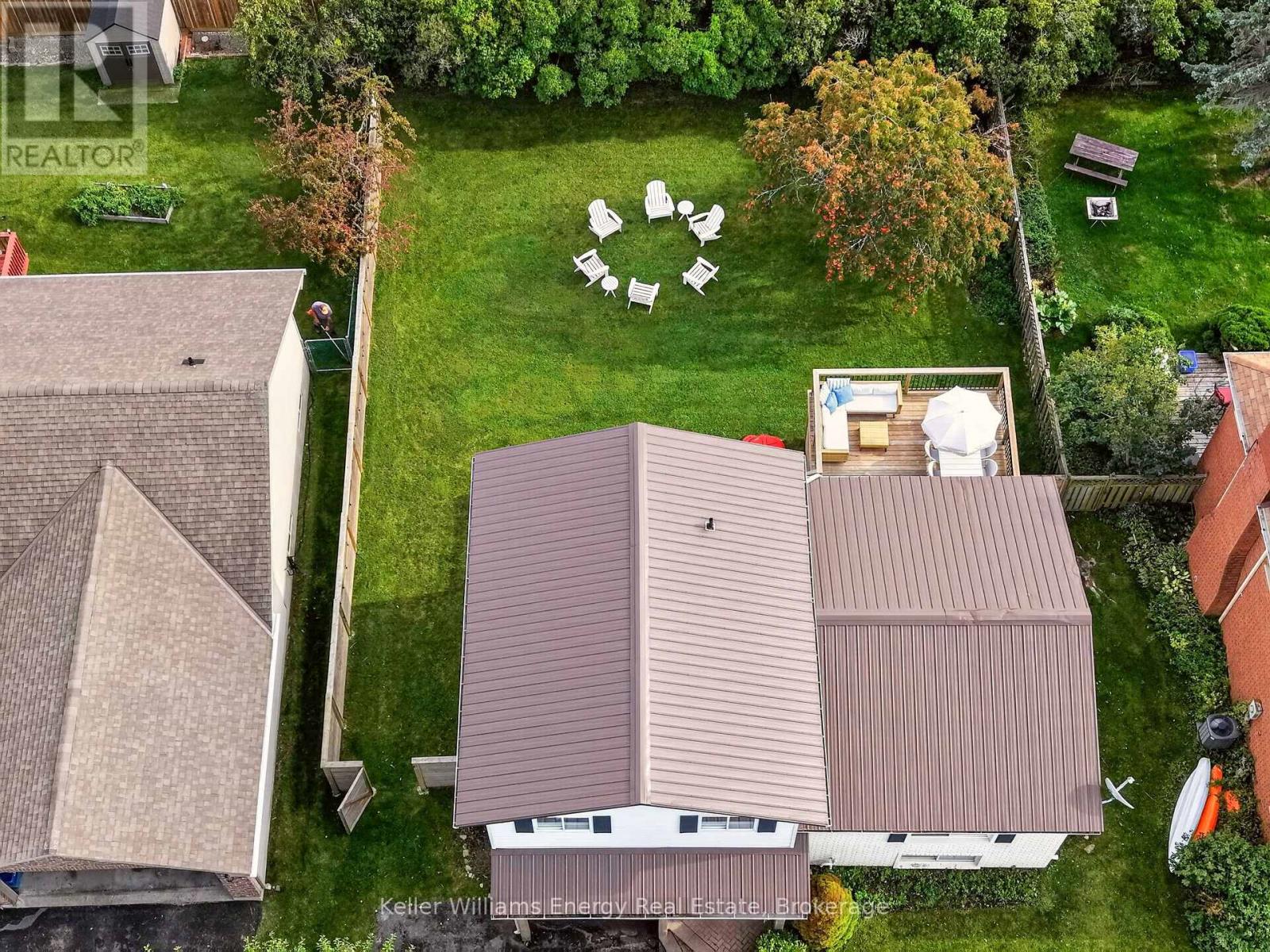 5 HARBOURVIEW CRESCENT - 38
