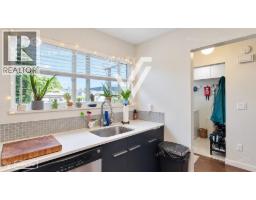 3352 Vincent Street, Port Coquitlam, BC V3B5E1 Photo 25