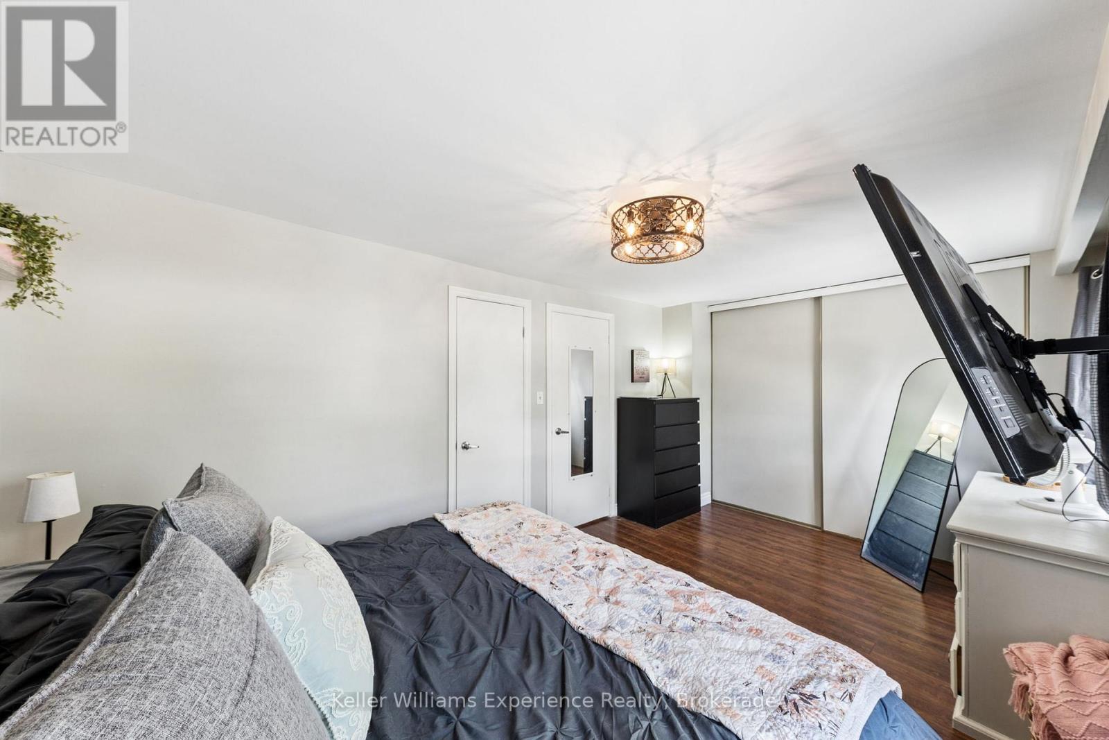 #23 2 BERNICK DRIVE - 11