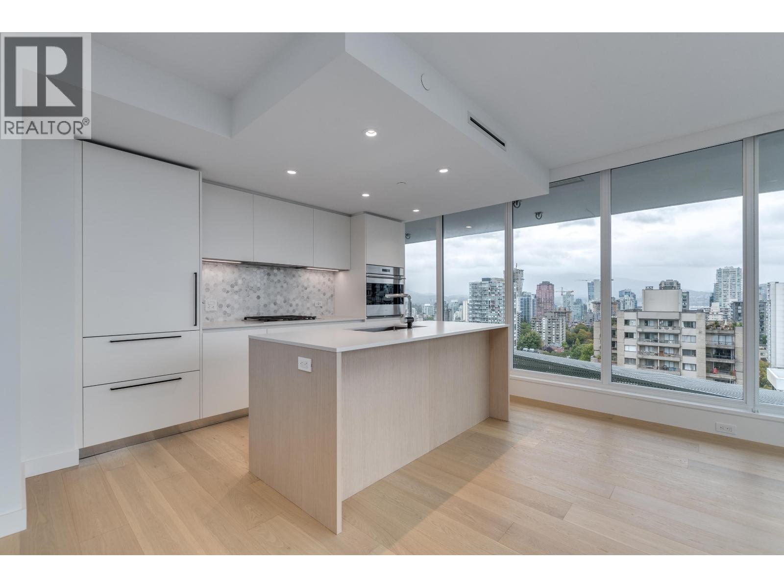 #1502 1365 DAVIE Street, Vancouver, British Columbia, V6E1N5, Vancouver, British Columbia — photo 2 of 5