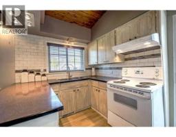 123xx Hillside Street, Maple Ridge, BC V2X5X1 Photo 7