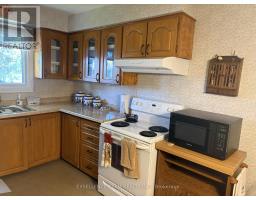 Family room - 129 Kensington Street, Cornwall, ON K6H3E8 Photo 8