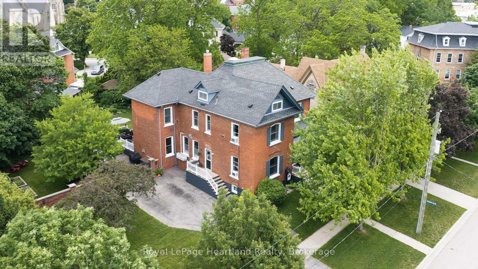 72 COLBORNE STREET, Goderich (Goderich (Town)) — photo 3