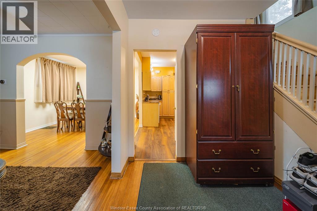 550 ALLENDALE STREET - 3