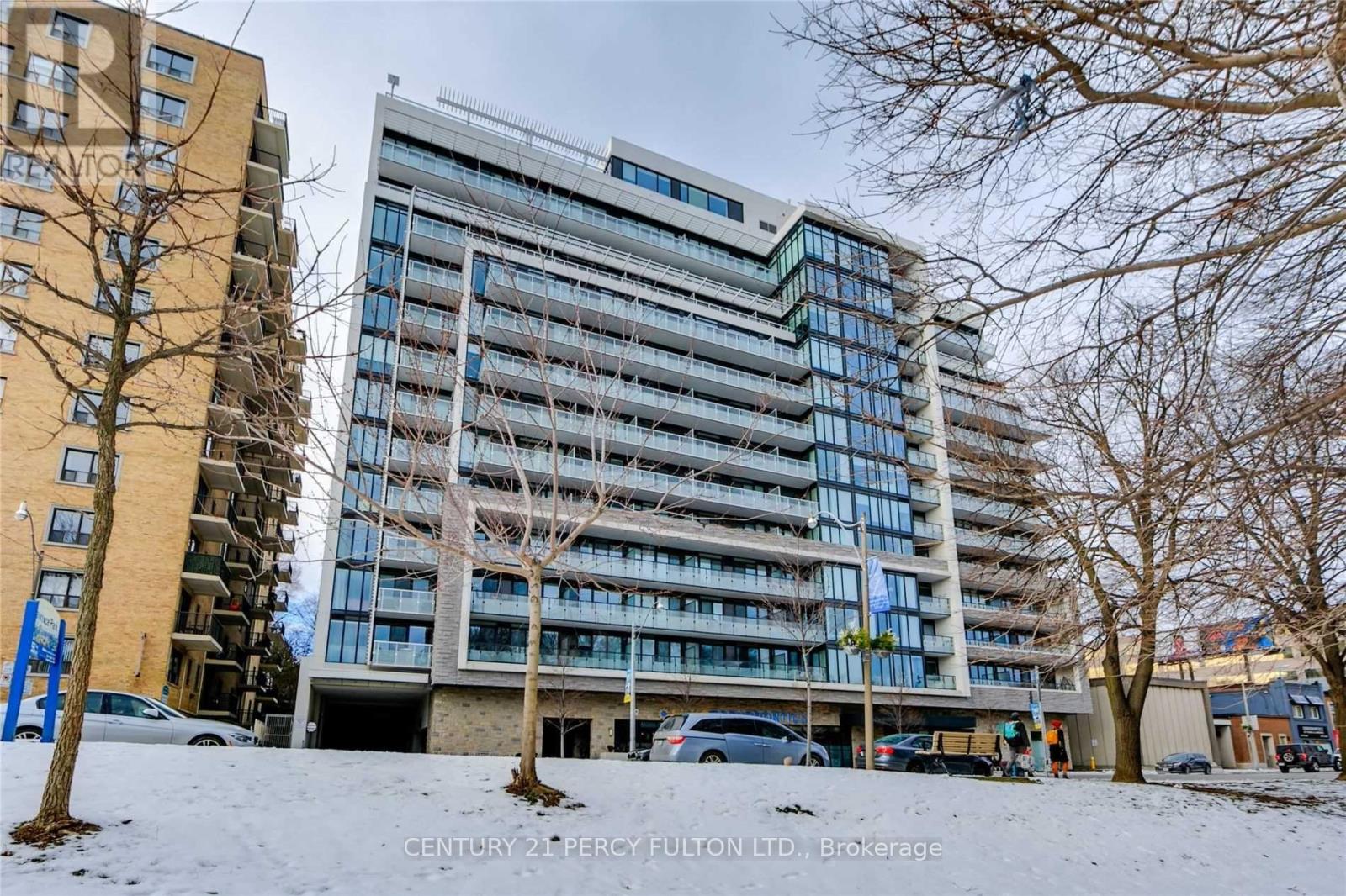 Photo of 3018 Yonge Street