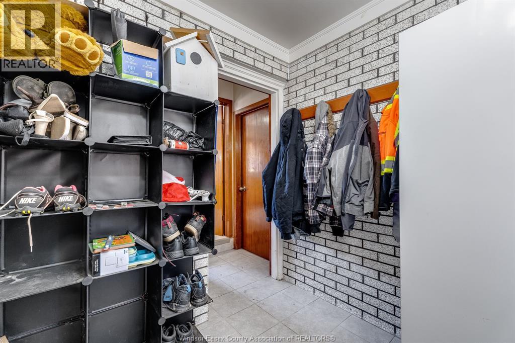 85 Lutsch AVENUE - 14