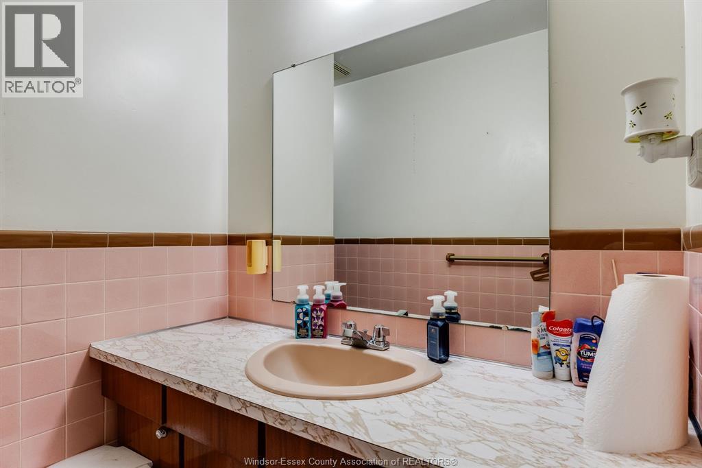 85 Lutsch AVENUE - Image 18