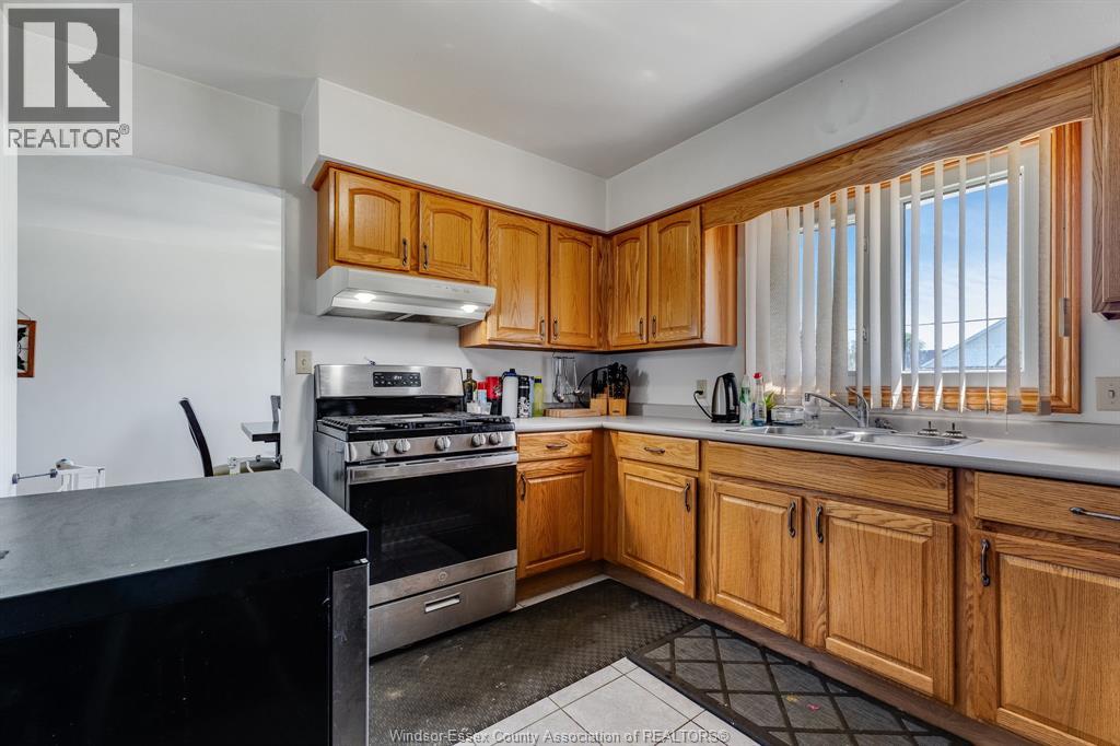 85 Lutsch AVENUE - 12