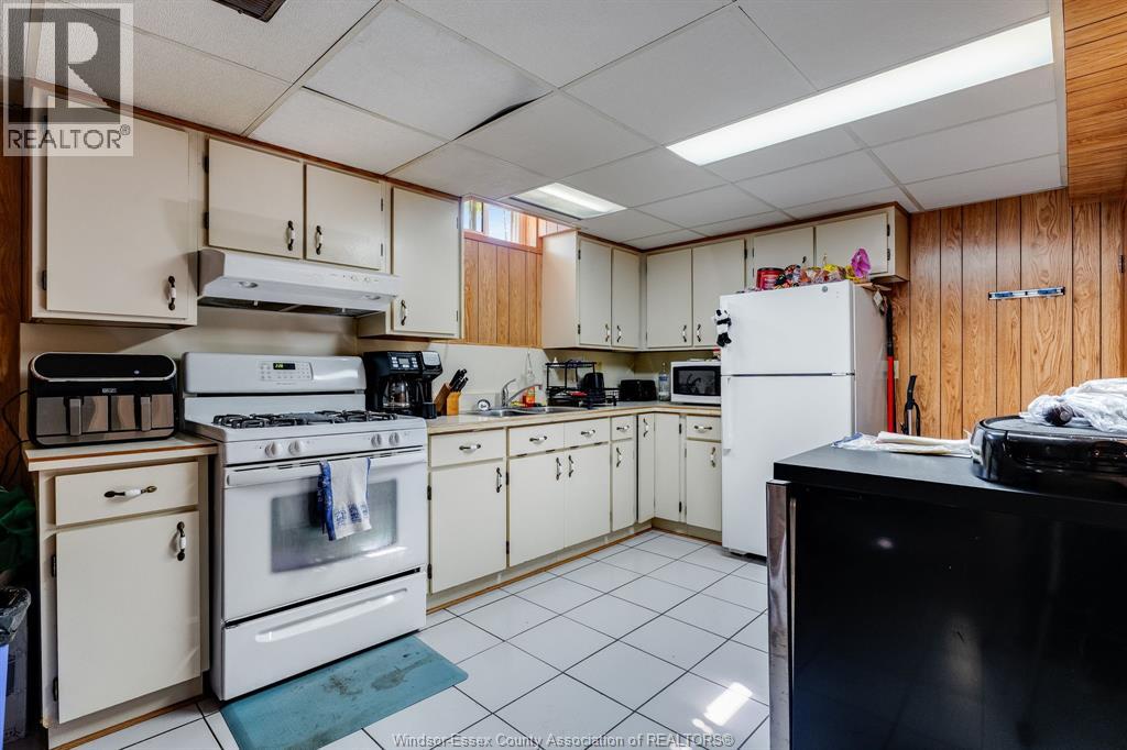 85 Lutsch AVENUE - Image 23