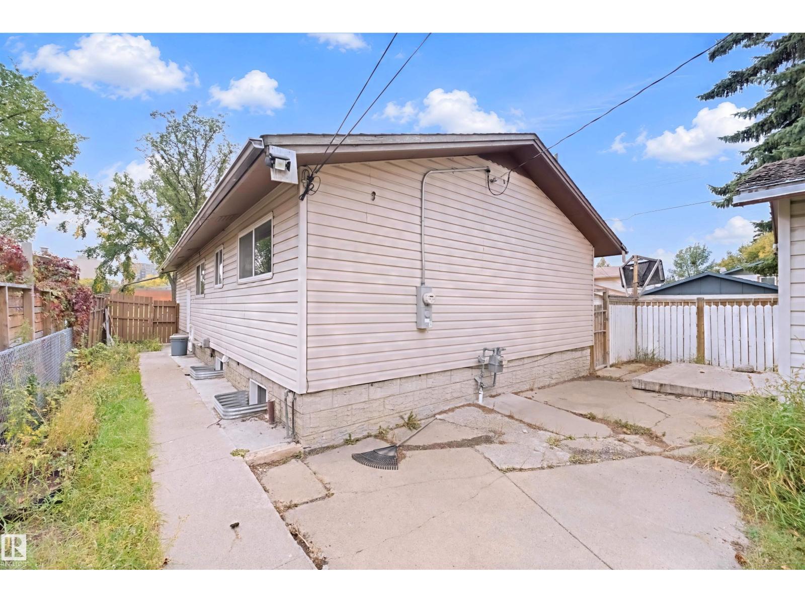 13420 117 AV NW - 34