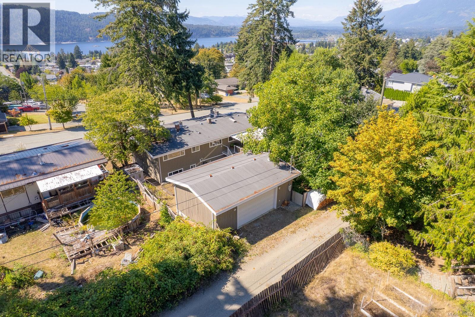 2373 Anderson Ave - 3
