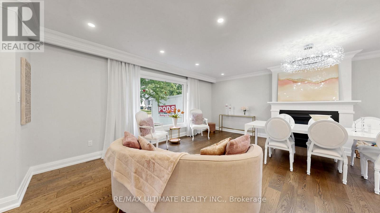 112 CORONATION DRIVE - 15