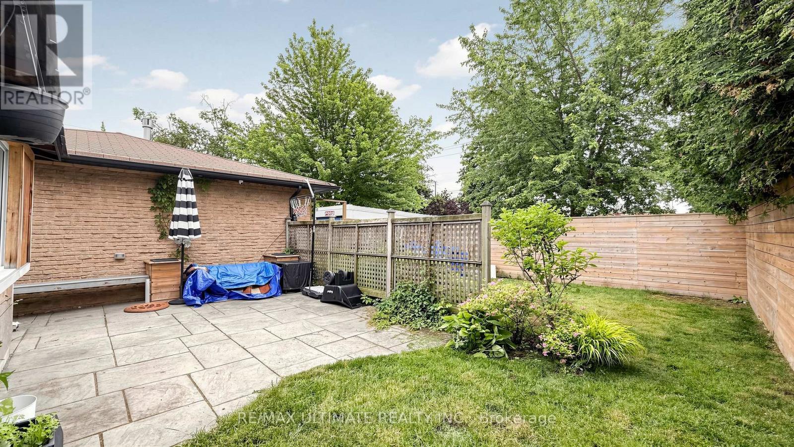 112 CORONATION DRIVE - 47