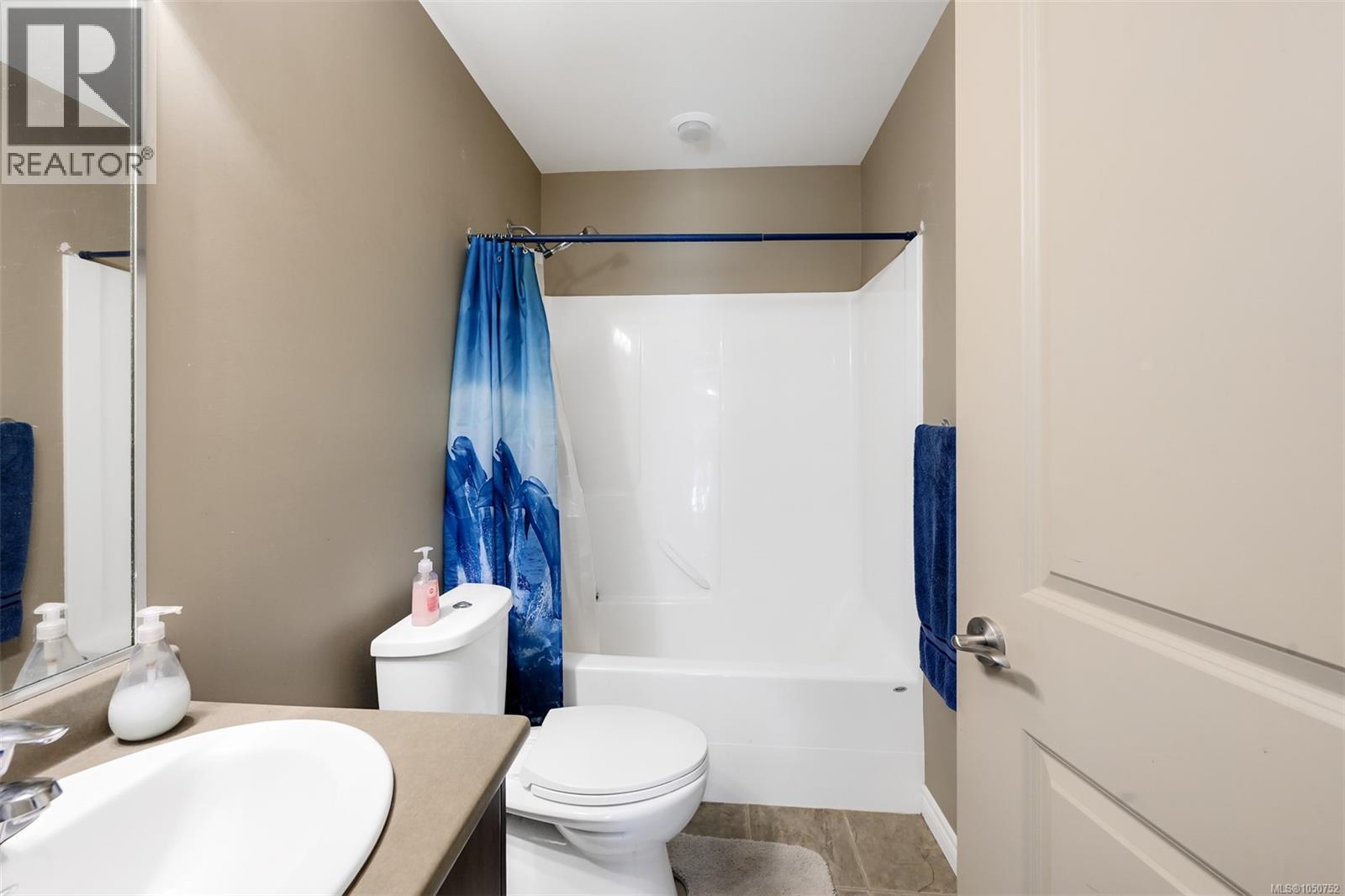 1069 Fitzgerald Rd - 32