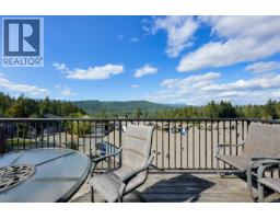 1069 Fitzgerald Rd, Shawnigan Lake, BC V8H2H8 Photo 15